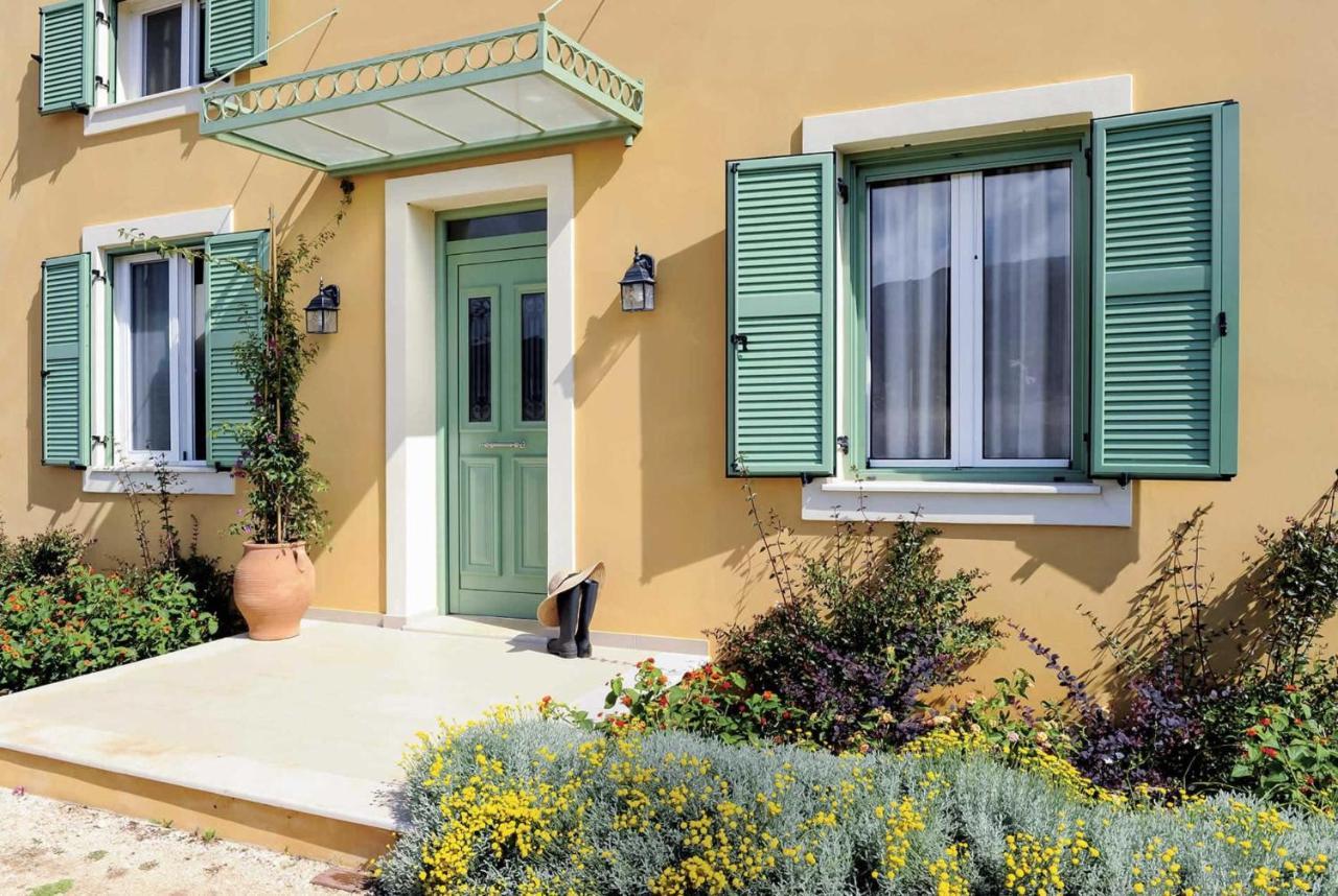 Agia Aikaterini Villa Sleeps 4 Air Con Wifi Exterior photo